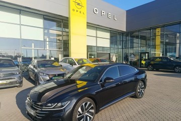 Pierwszy właściciel. Salon Polska