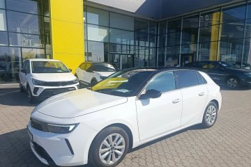 Pierwszy właściciel. Salon Polska