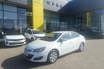 Salon Polska. Pierwszy właściciel