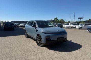 Leapmotor B10 Hybrid EV